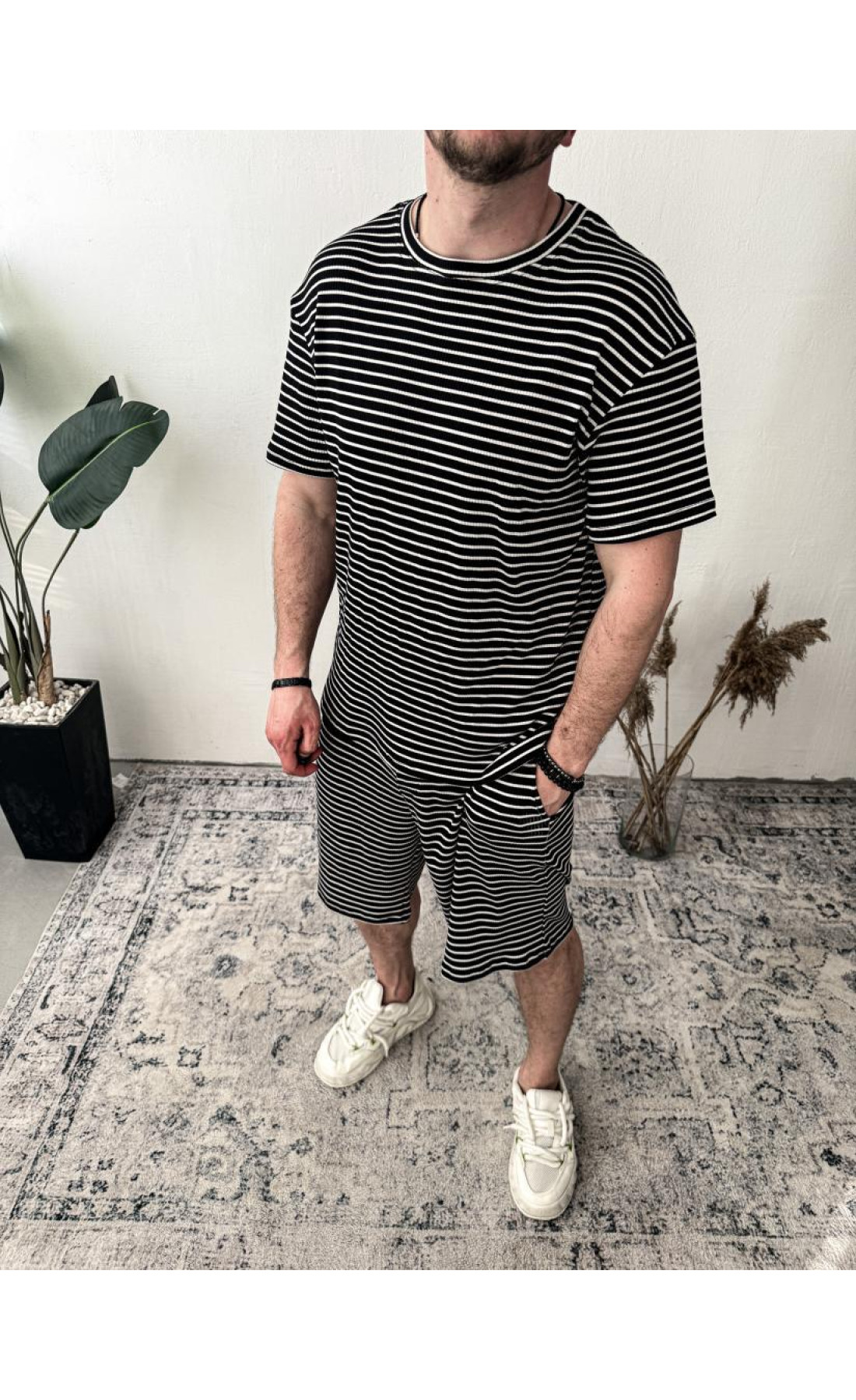 Комплект чоловічий футболка шорти на літо