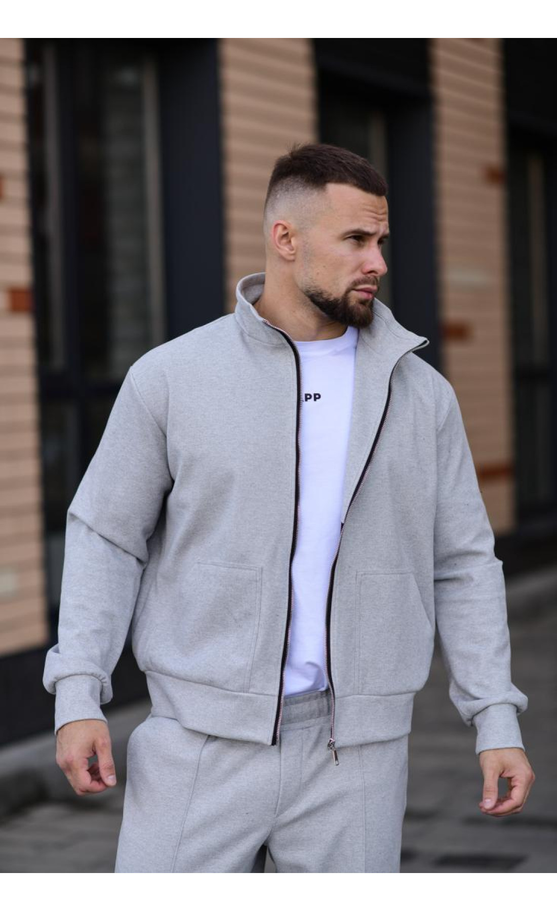 Чоловічий костюм класика жакет штани