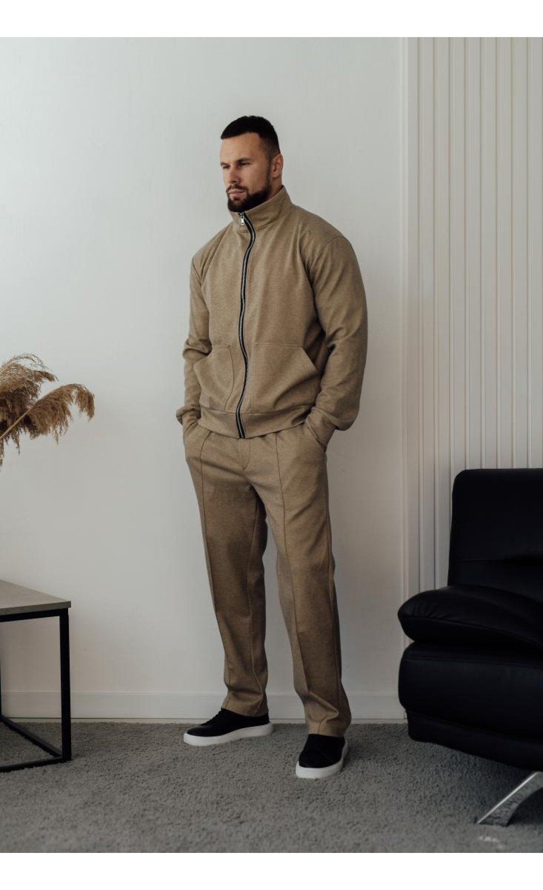 Чоловічий костюм класика жакет штани