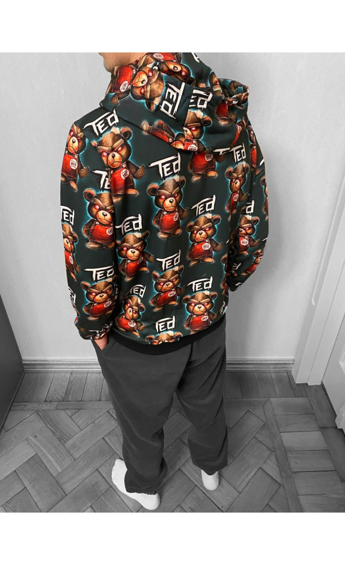 Зелений чоловічий худі з ведмедиком