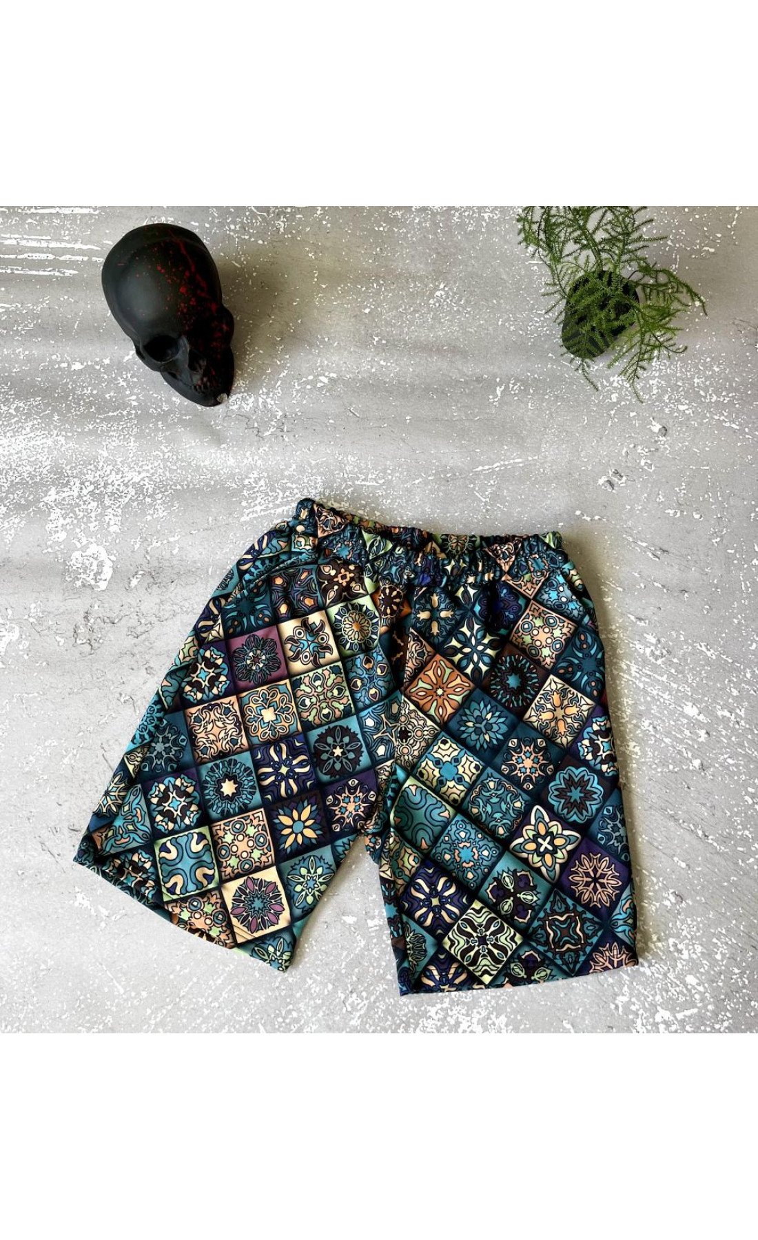 Чоловічі яскраві літні трикотажні шорти зі стильним дизайном