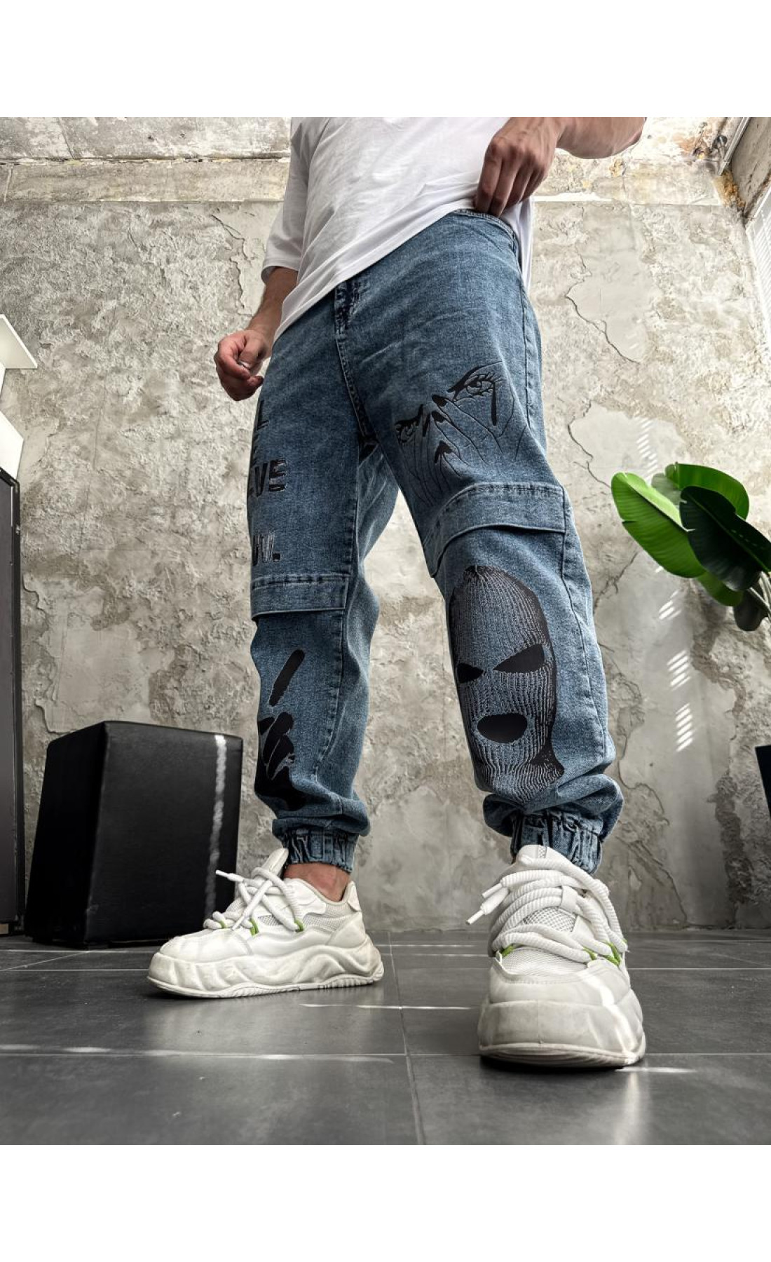 Джинси  осінь   синього кольору