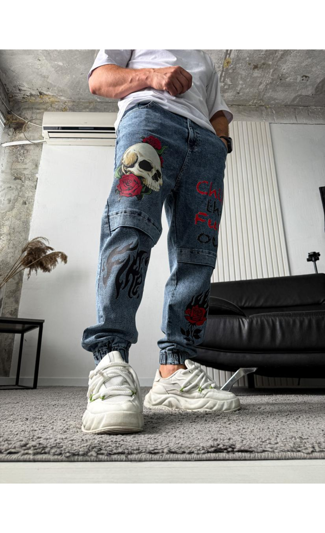 Джинси чоловічі  з принтом  яркі джогери