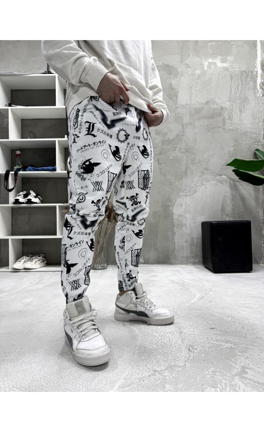 Теплі спортивні штани чоловічі матеріал трьохнитка на флісі