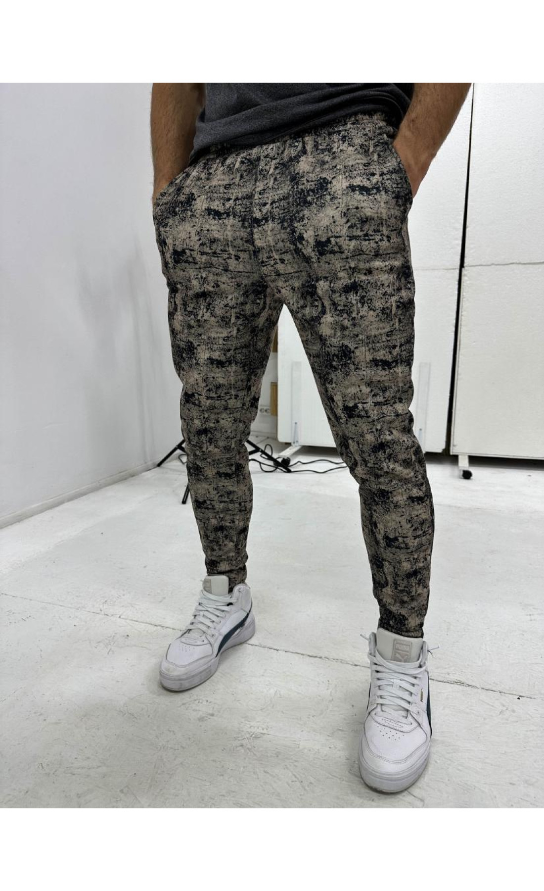 Теплі спортивні штани чоловічі матеріал трьохнитка на флісі