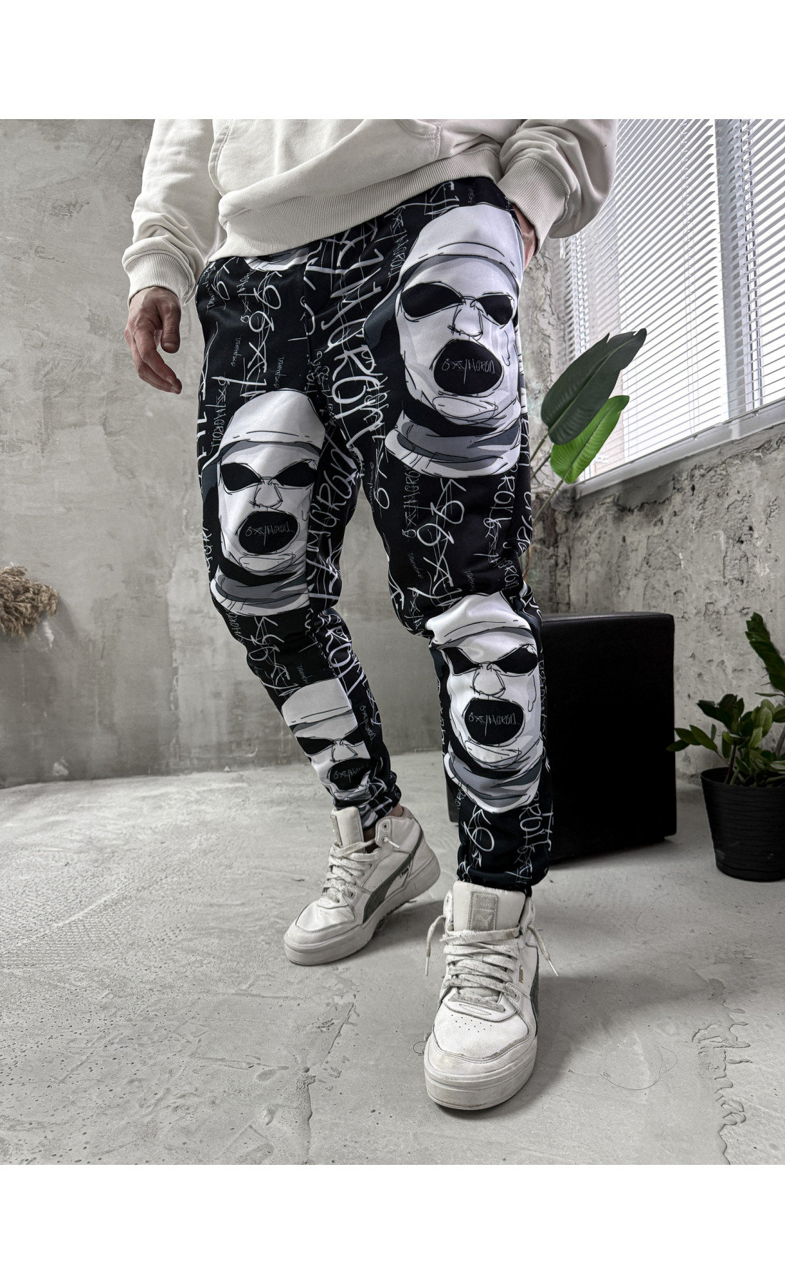 Утеплені спортивні штани чоловічі на флісі принт зима