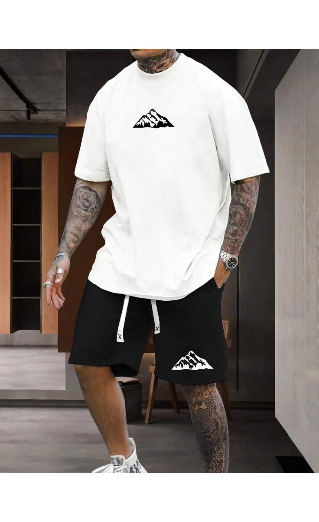 Чорно-білий комплект футболка та шорти з дтф принтом (оверсайз)