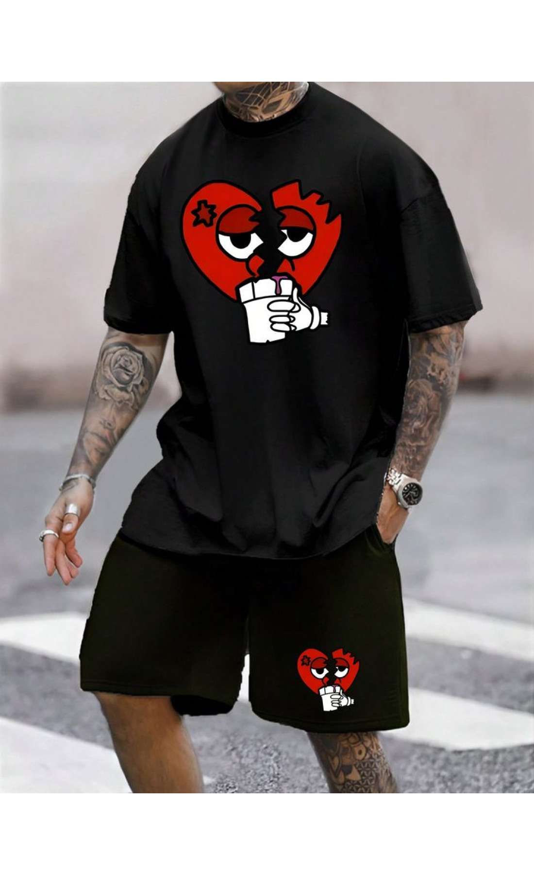 Комплект футболка та шорти чорного кольору з дтф принтом (оверсайз)