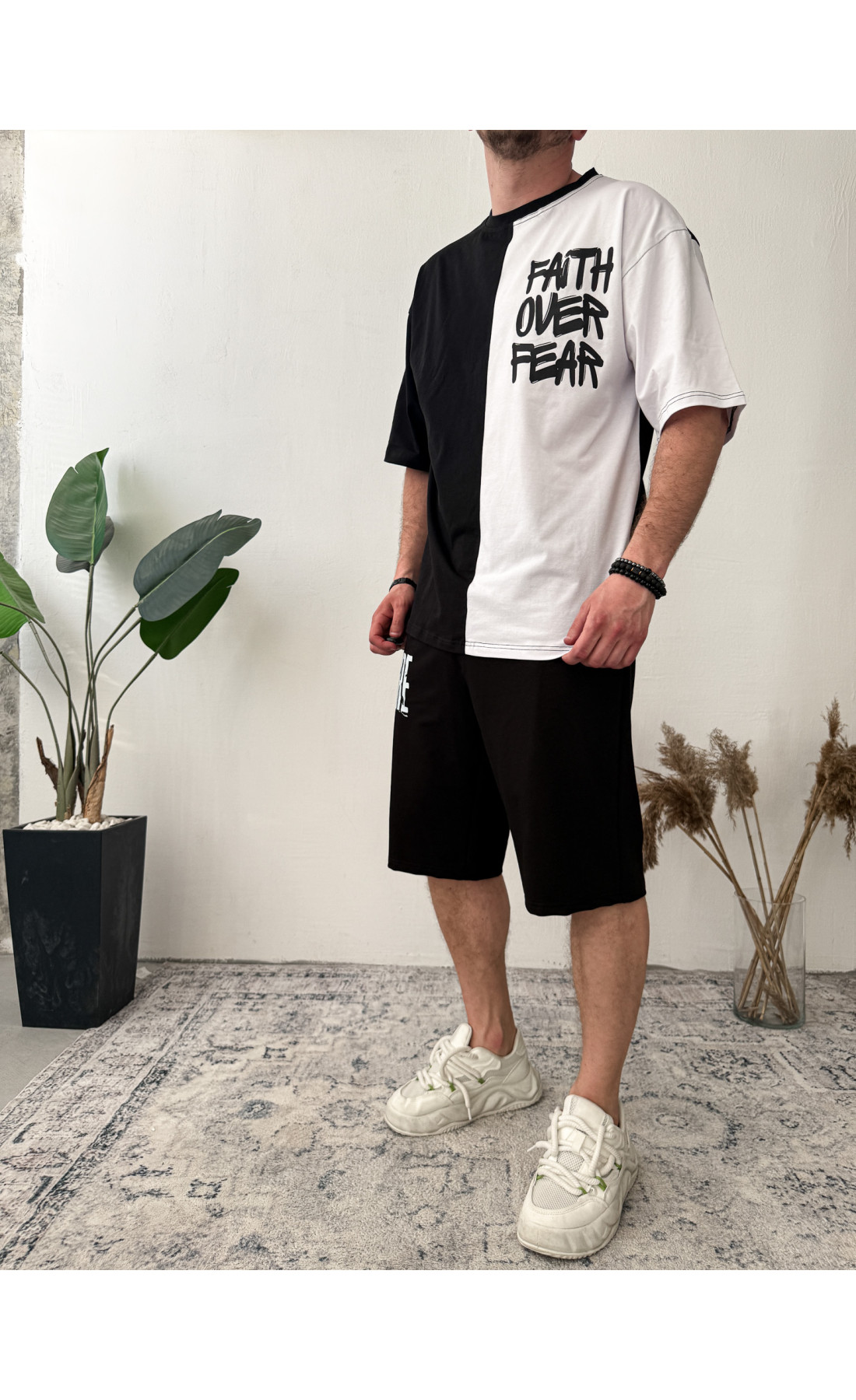 Комплект футболка шорти чооловічий легкий літо весна