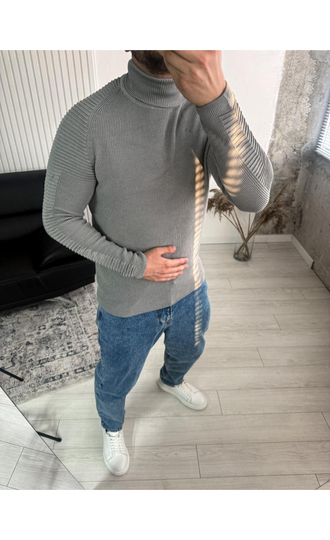 Светр чоловічий весна осінь стильний модний вільна посадка