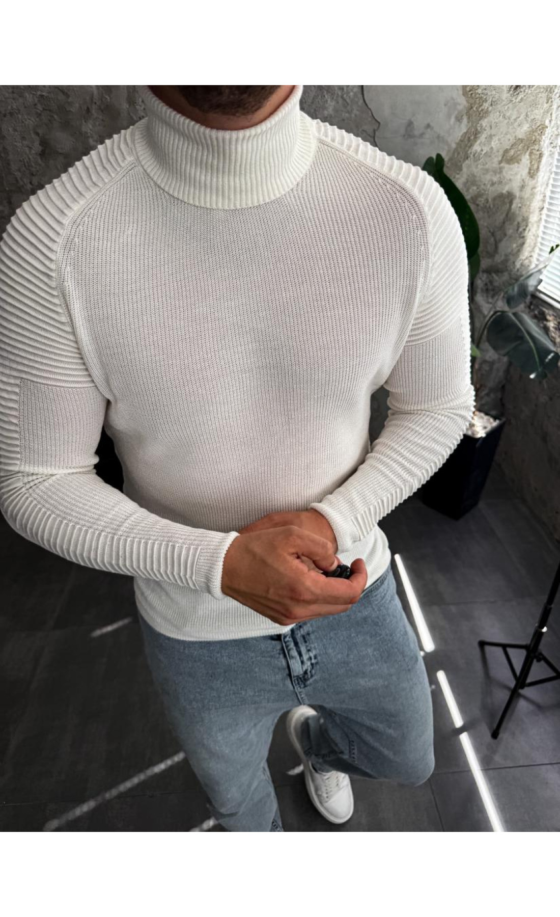 Светр чоловічий стильний модний щільний осінь весна