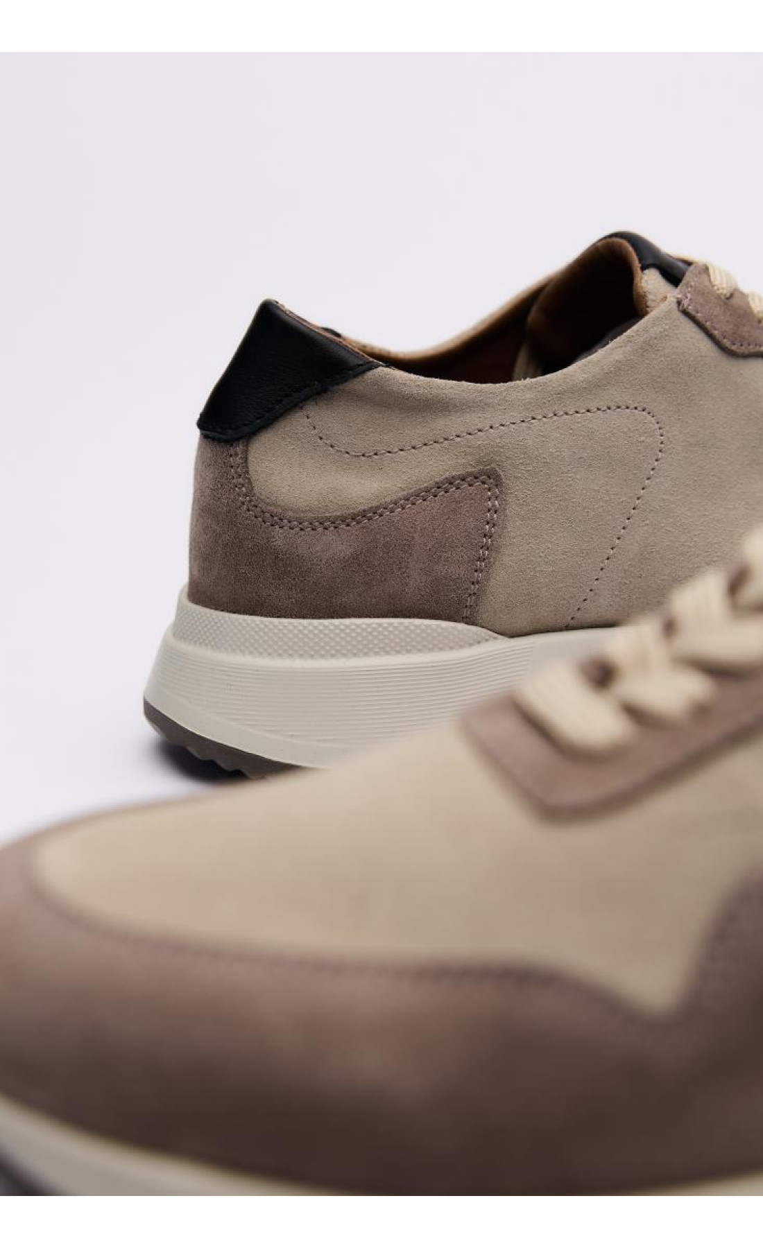 Кросівки чоловічі натуральна шкіра замш весна осінь