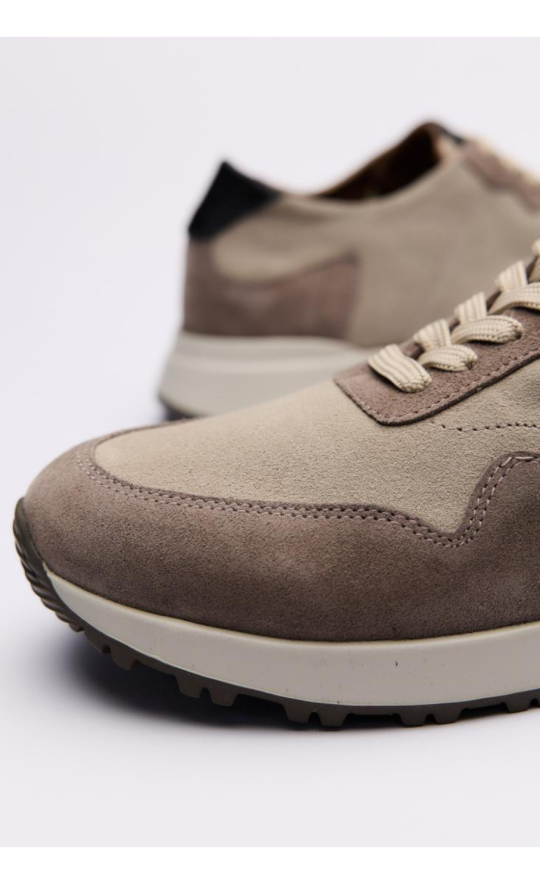 Кросівки чоловічі натуральна шкіра замш весна осінь