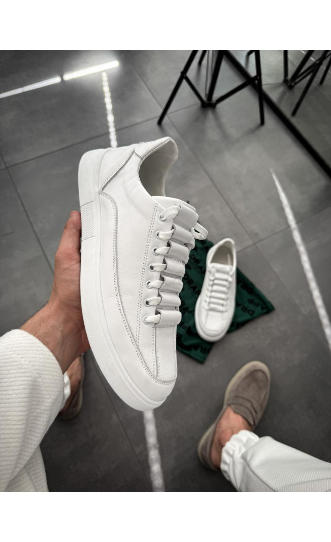 Обув чоловіча  шкіряна оригінал  для хлопців