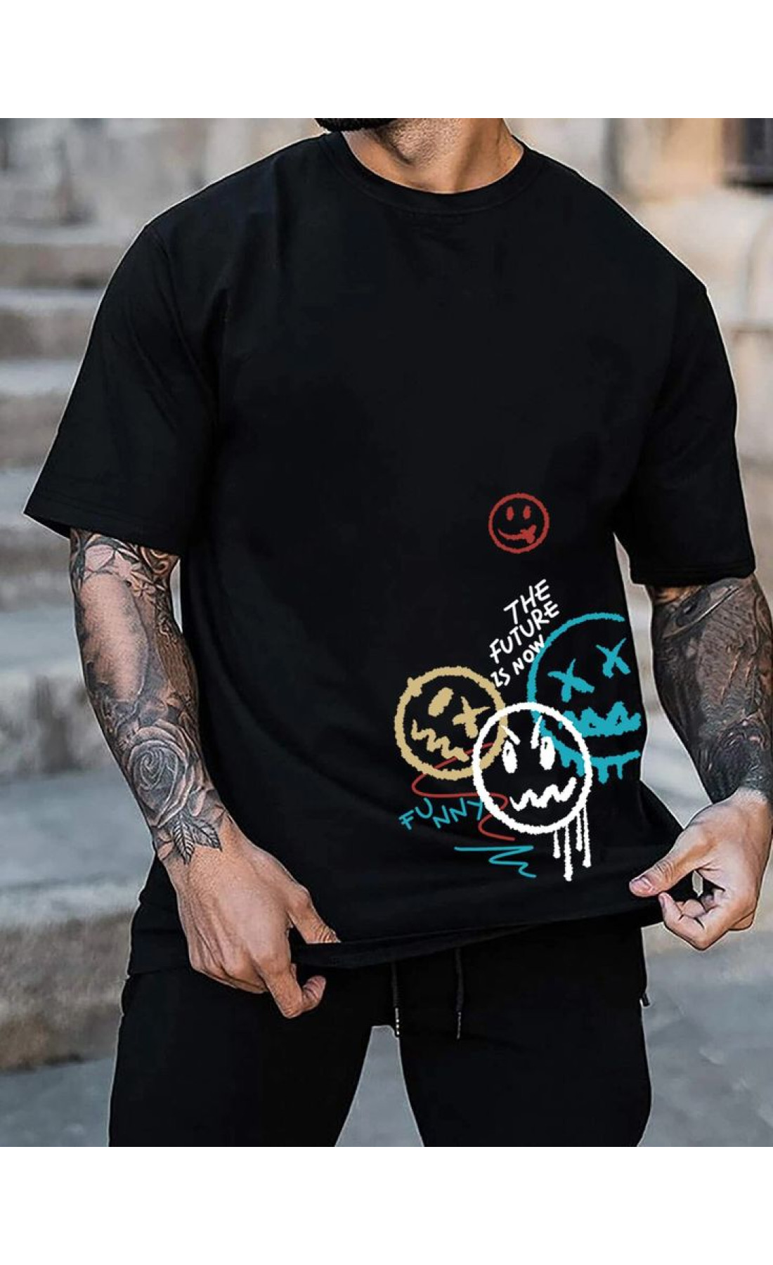 Чорна зручна чоловіча оверсайз футболка з модним принтом