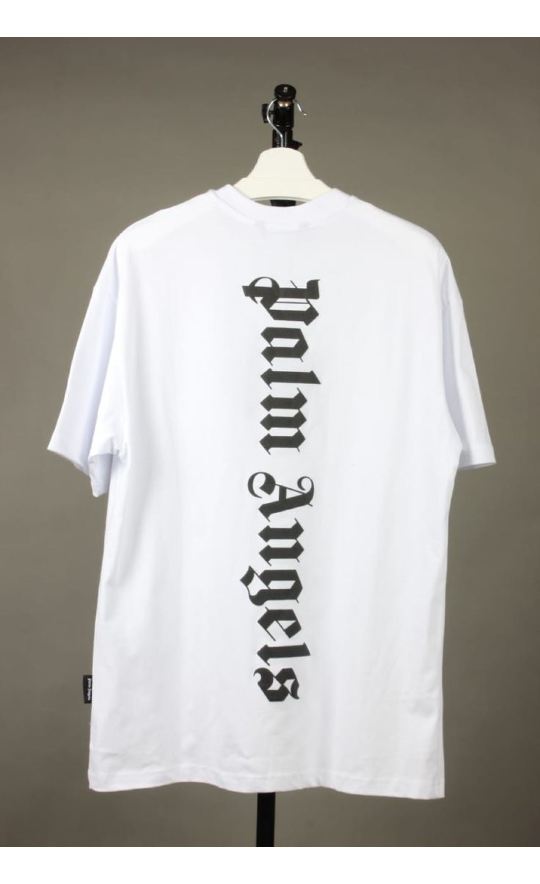 Легка біла чоловіча оверсайз футболка зі стильним принтом