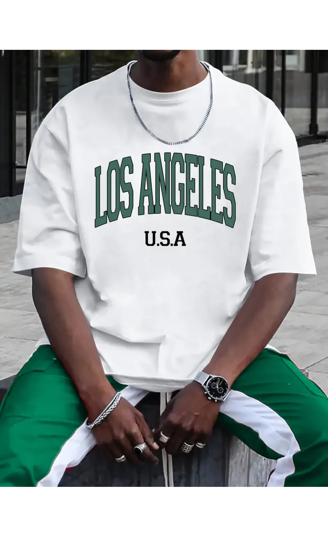 чоловіча біла оверсайз футболка з яскравими написами