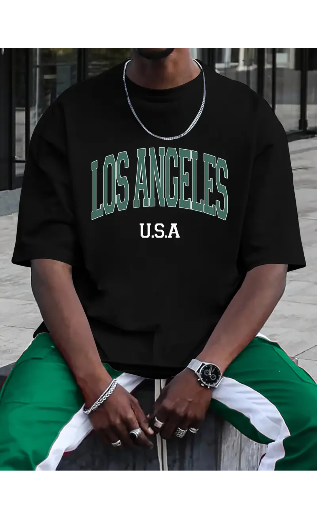 Чорна трендова чоловіча оверсайз футболка з модними написами