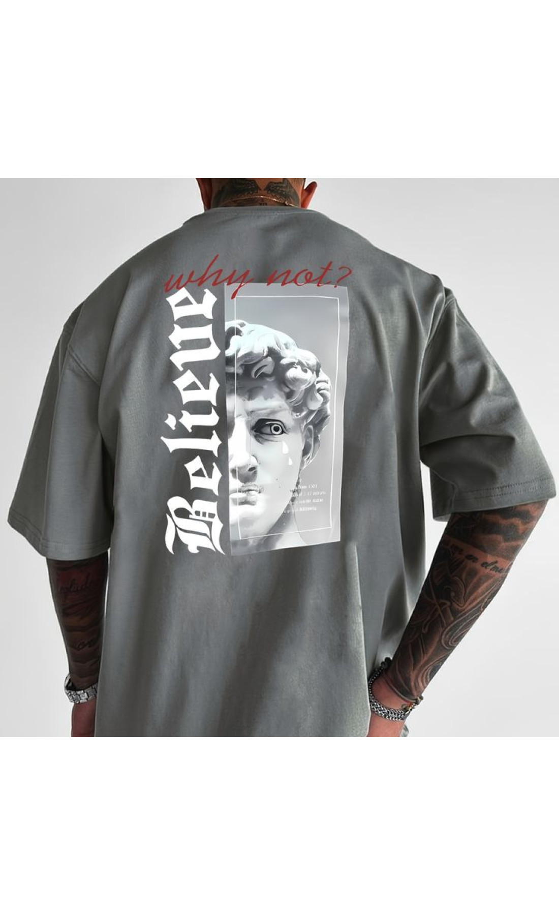 Сіра трендова чоловіча оверсайз футболка зі стильним принтом