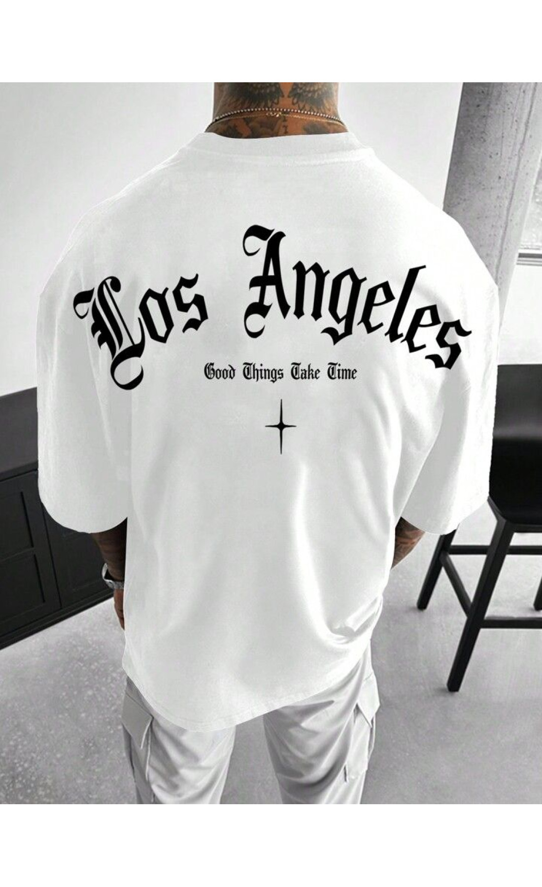 Біла чоловіча футболка з дтф (оверсайз)