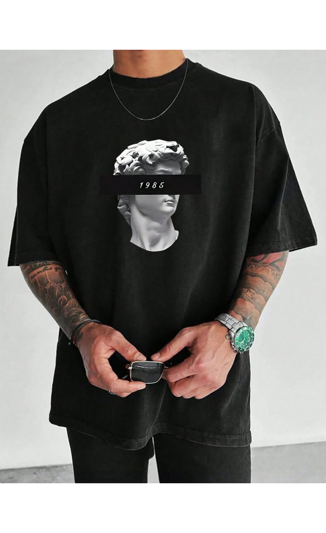 Чорна чоловіча футболка з дтф (оверсайз)