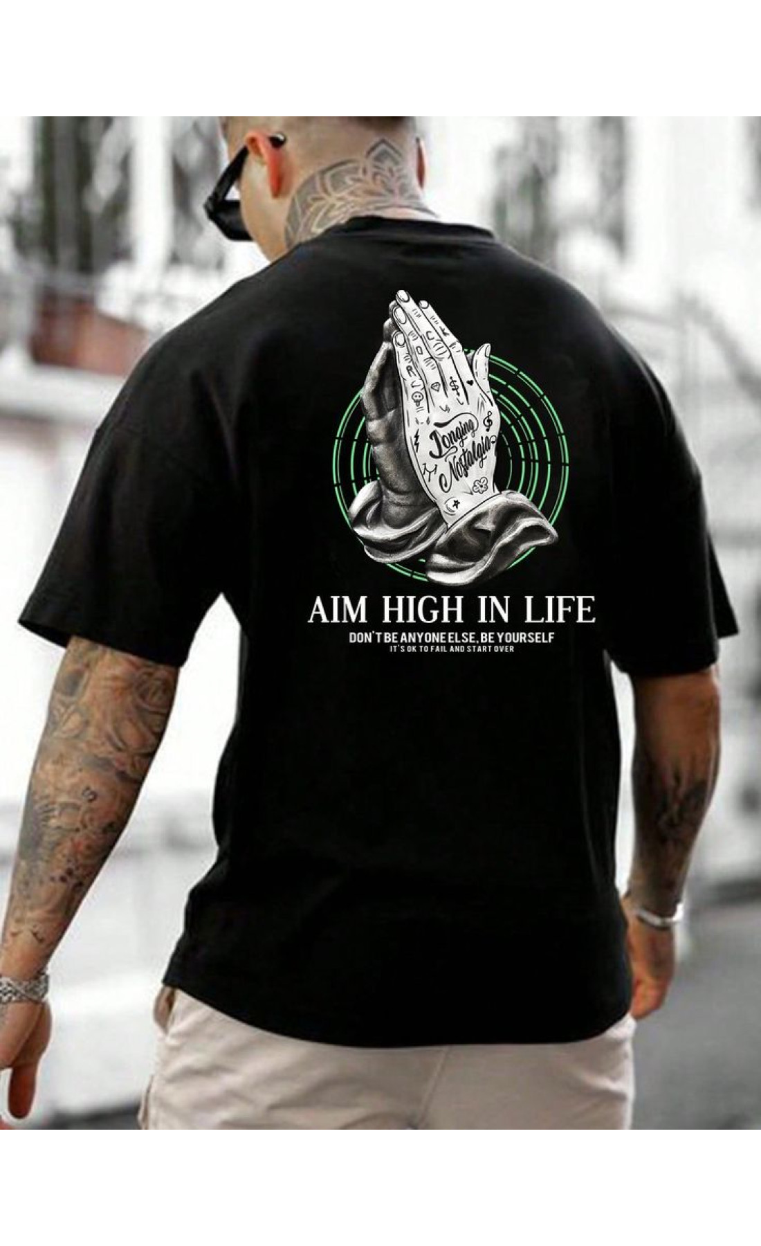 Чорна чоловіча футболка з дтф (оверсайз)