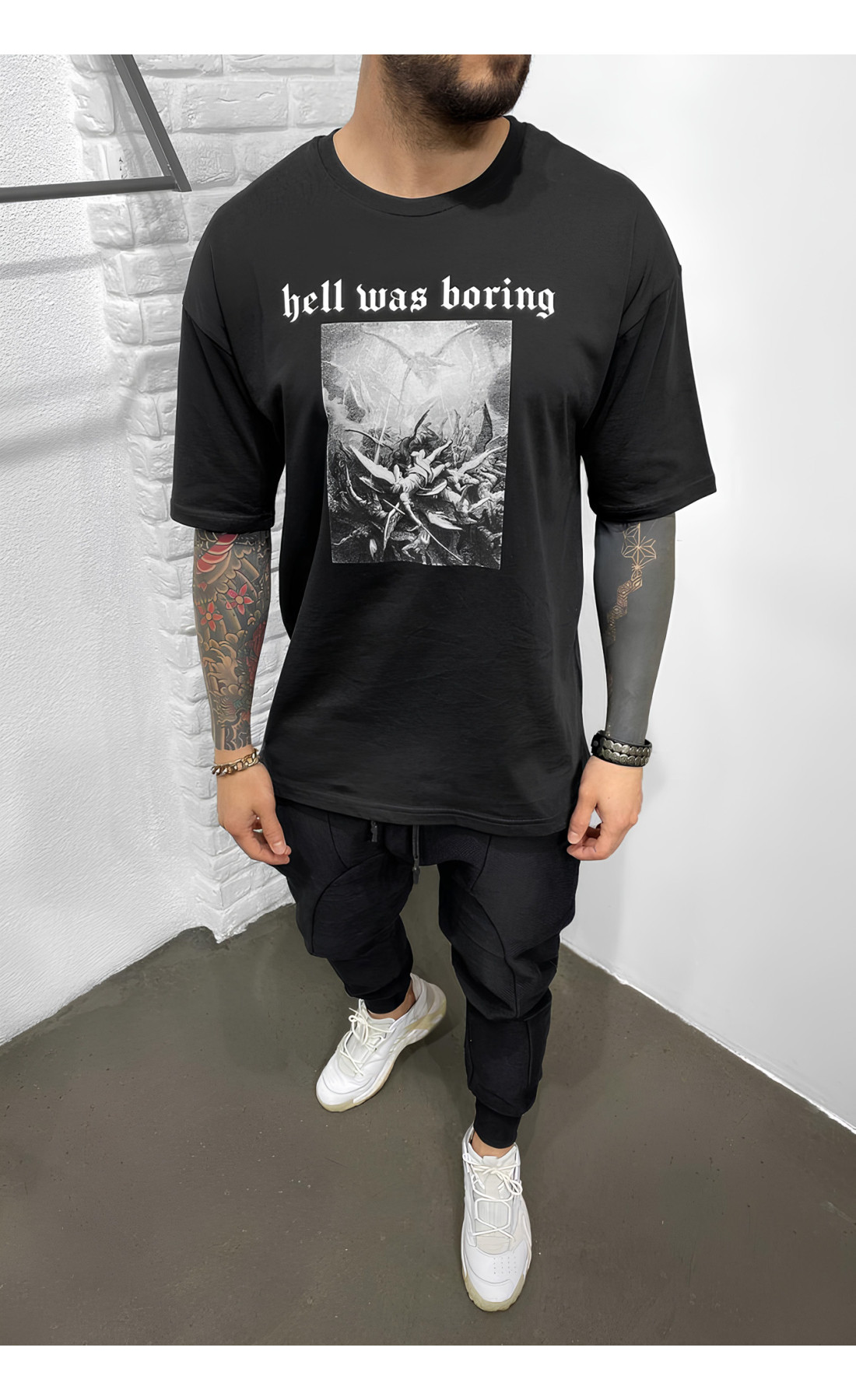 Чорна чоловіча футболка з дтф принтом (оверсайз)