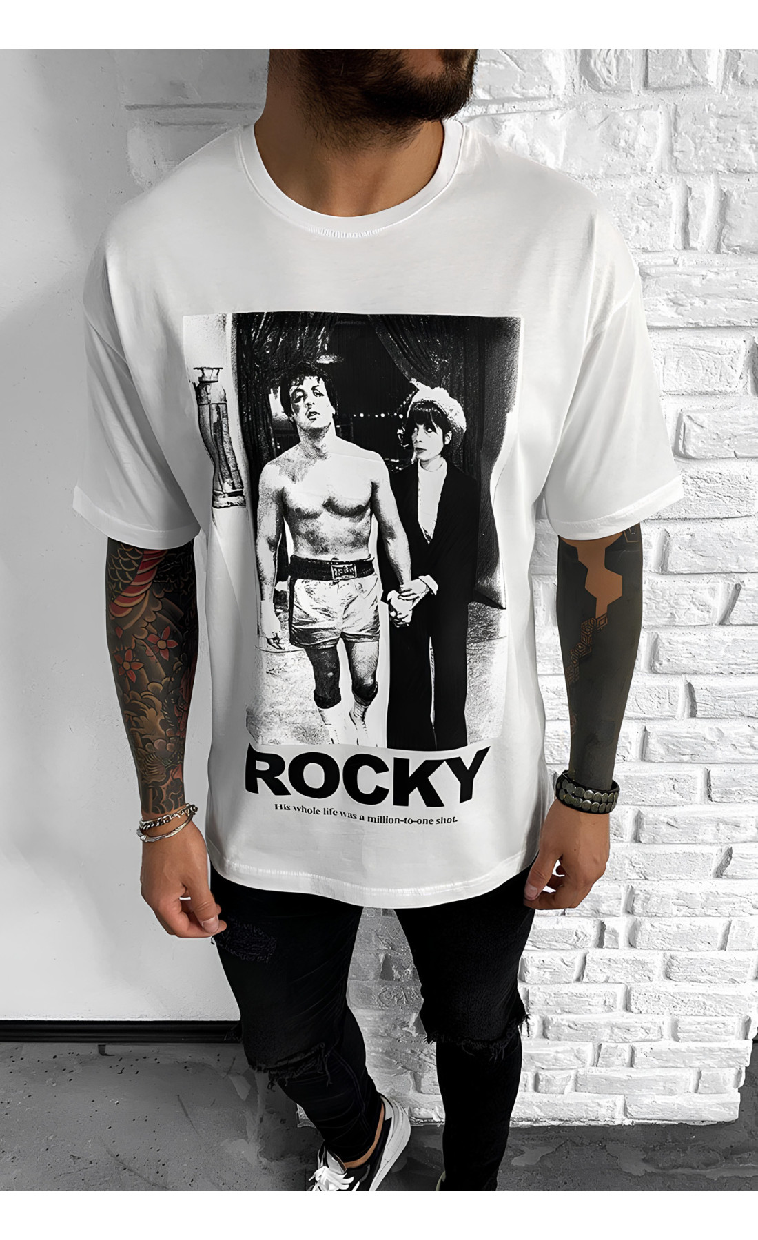 Біла чоловіча футболка з дтф принтом (оверсайз)