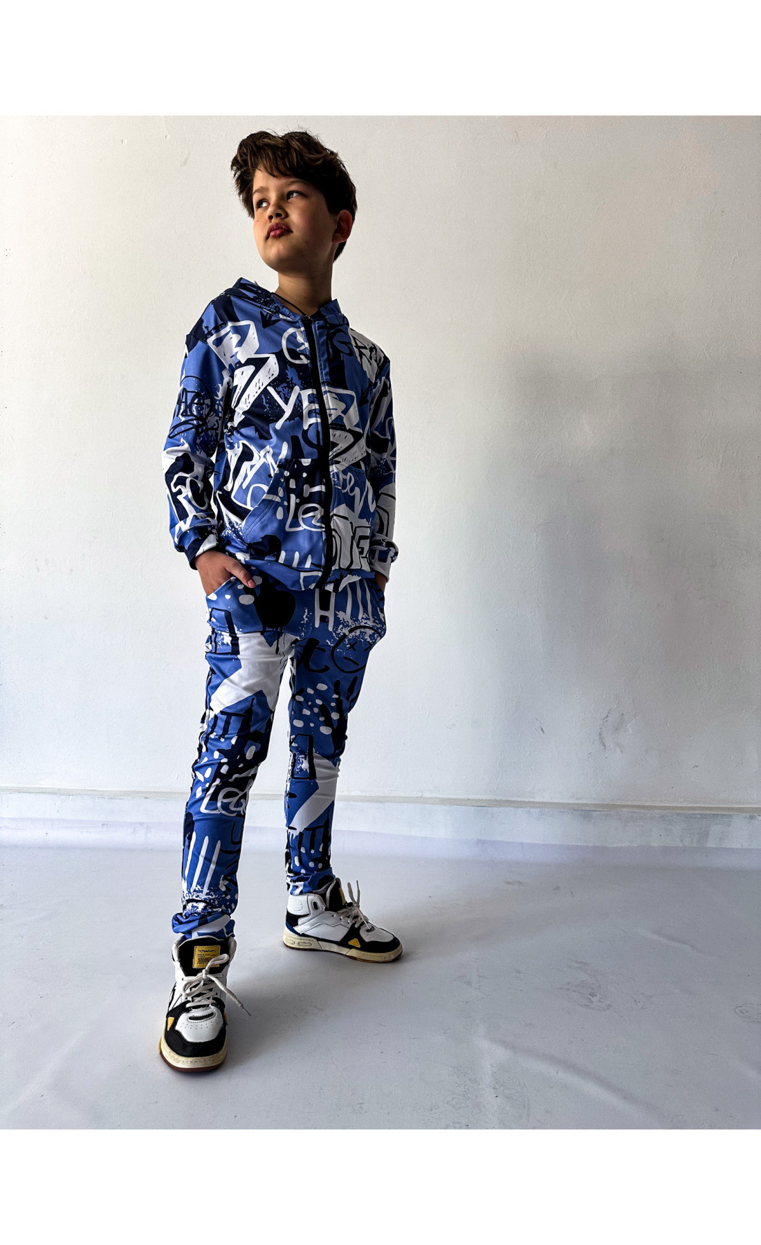 Дитячій спортивний костюм,дуже зручний та приємний