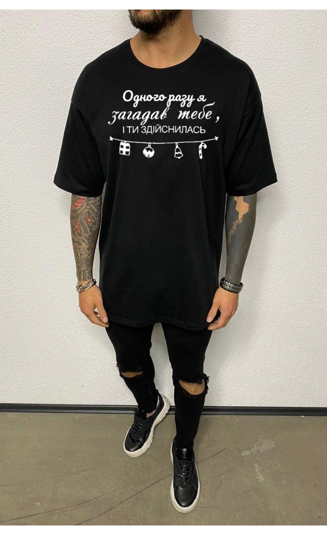 Чоловіча чорна  літня оверсайз футболка з модним принтом