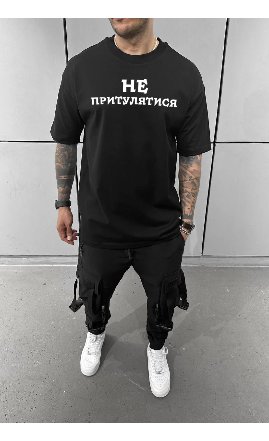 Чорна літня легка чоловіча оверсайз футболка з принтом