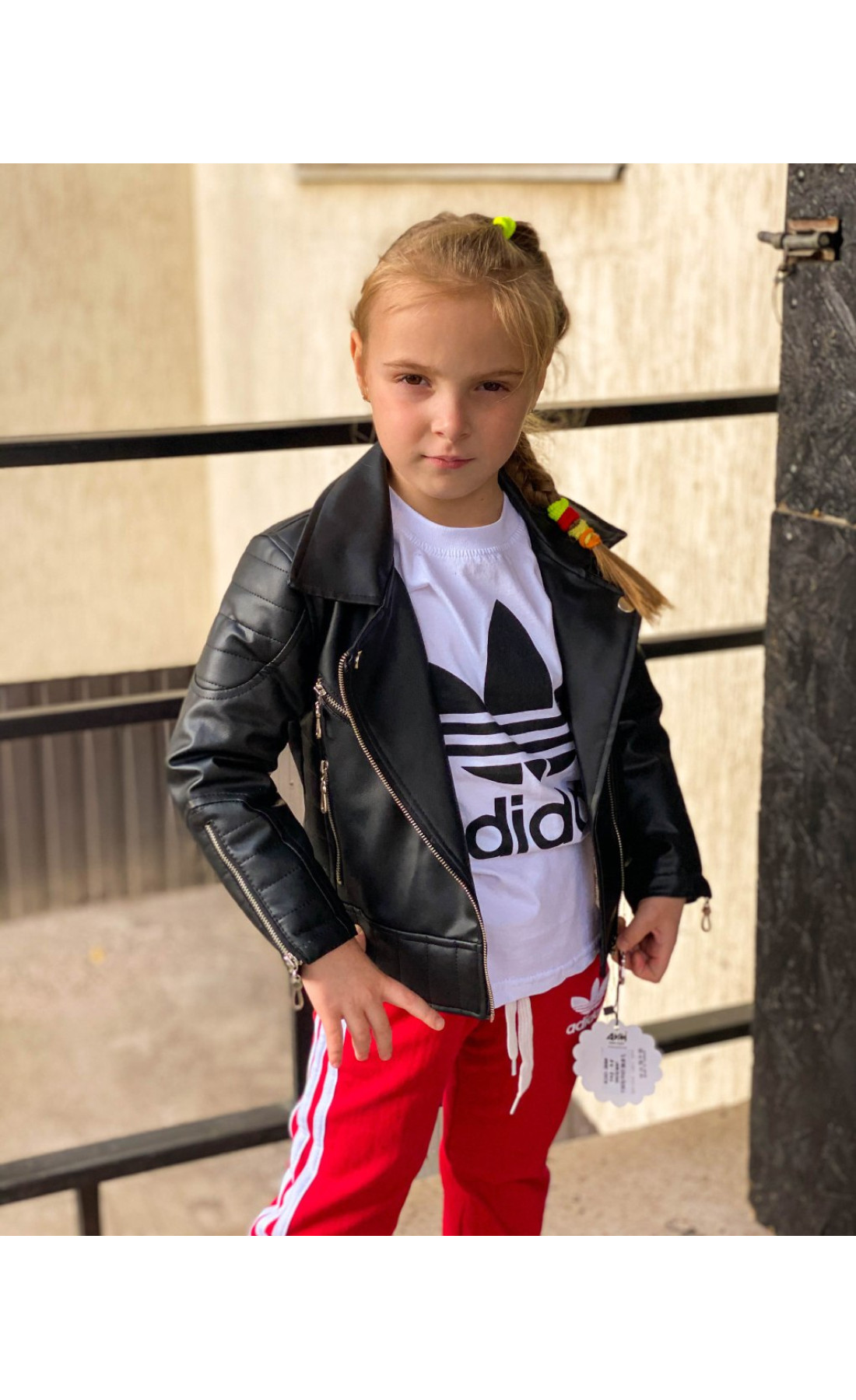 Косуха дитяча чорного кольору