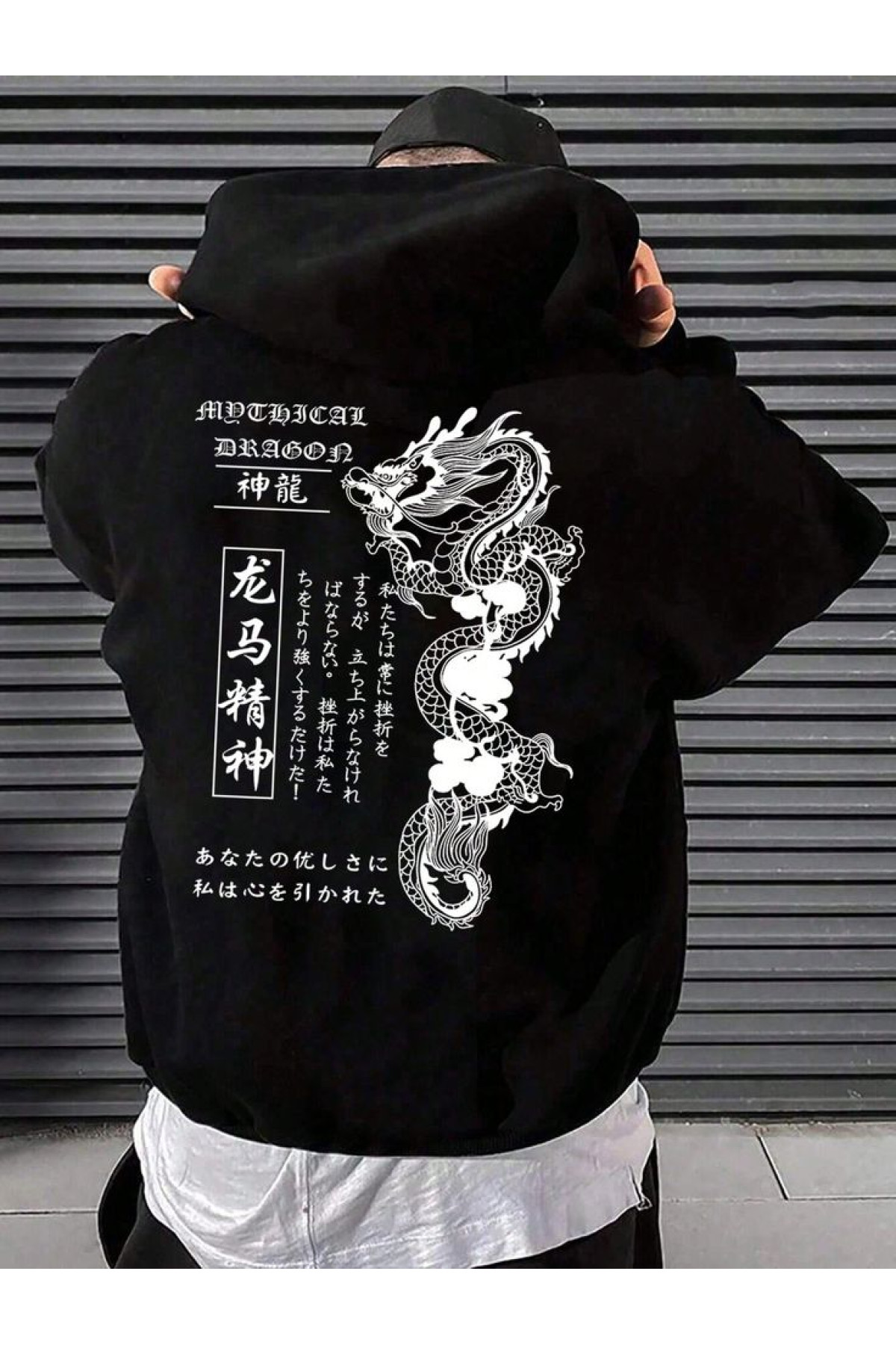 Чоловіче чорне  оверсайз худі з трендовим принтом