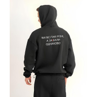 Чоловіче чорне  оверсайз худі з трендовим принтом