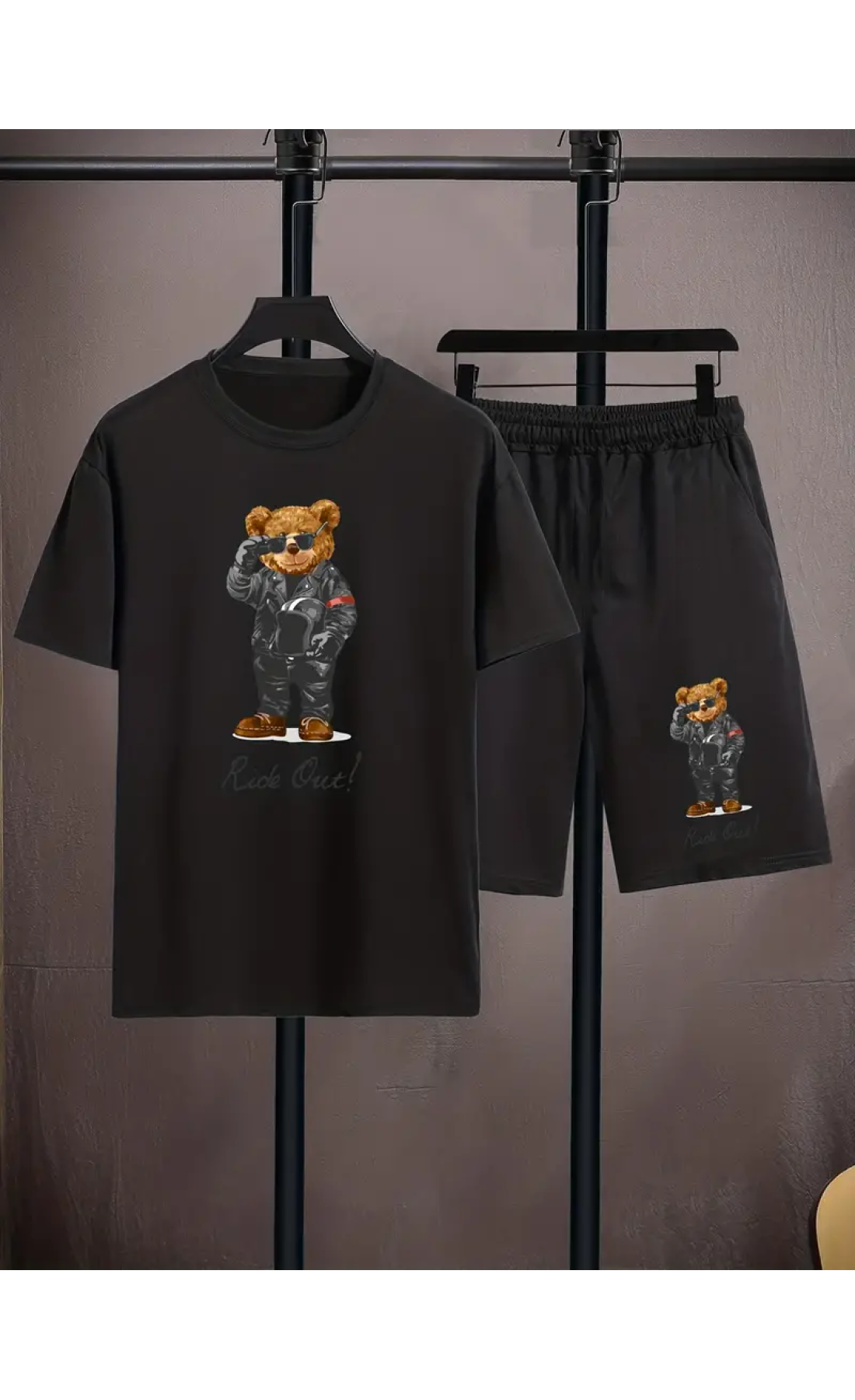 Трендовий чоловічий чорний спортивний літній костюм-двійка з модним принтом