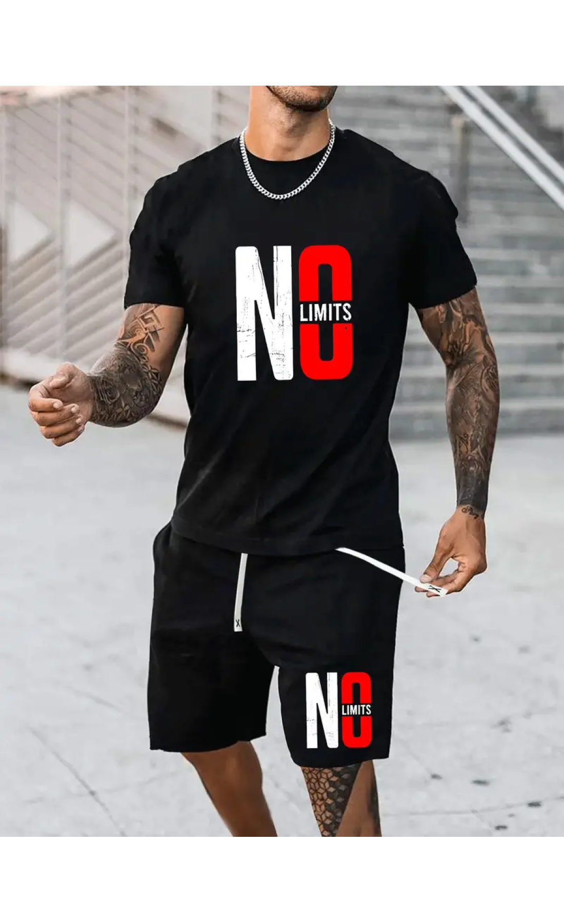 Чорний чоловічий стильний літній спортивний костюм з яскравим дизайном