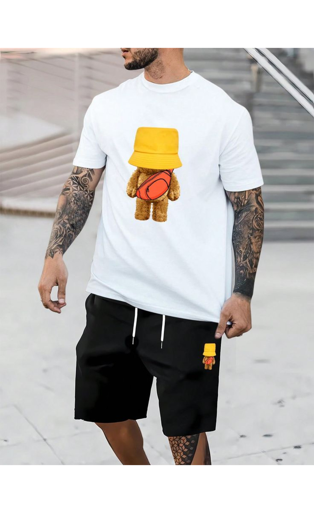 Чоловічий чорно-білий літній легкий спортивний костюм з модним принтом