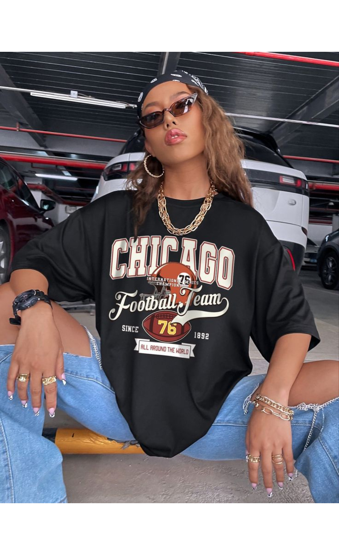 Чорна жіноча футболка з принтом дтф