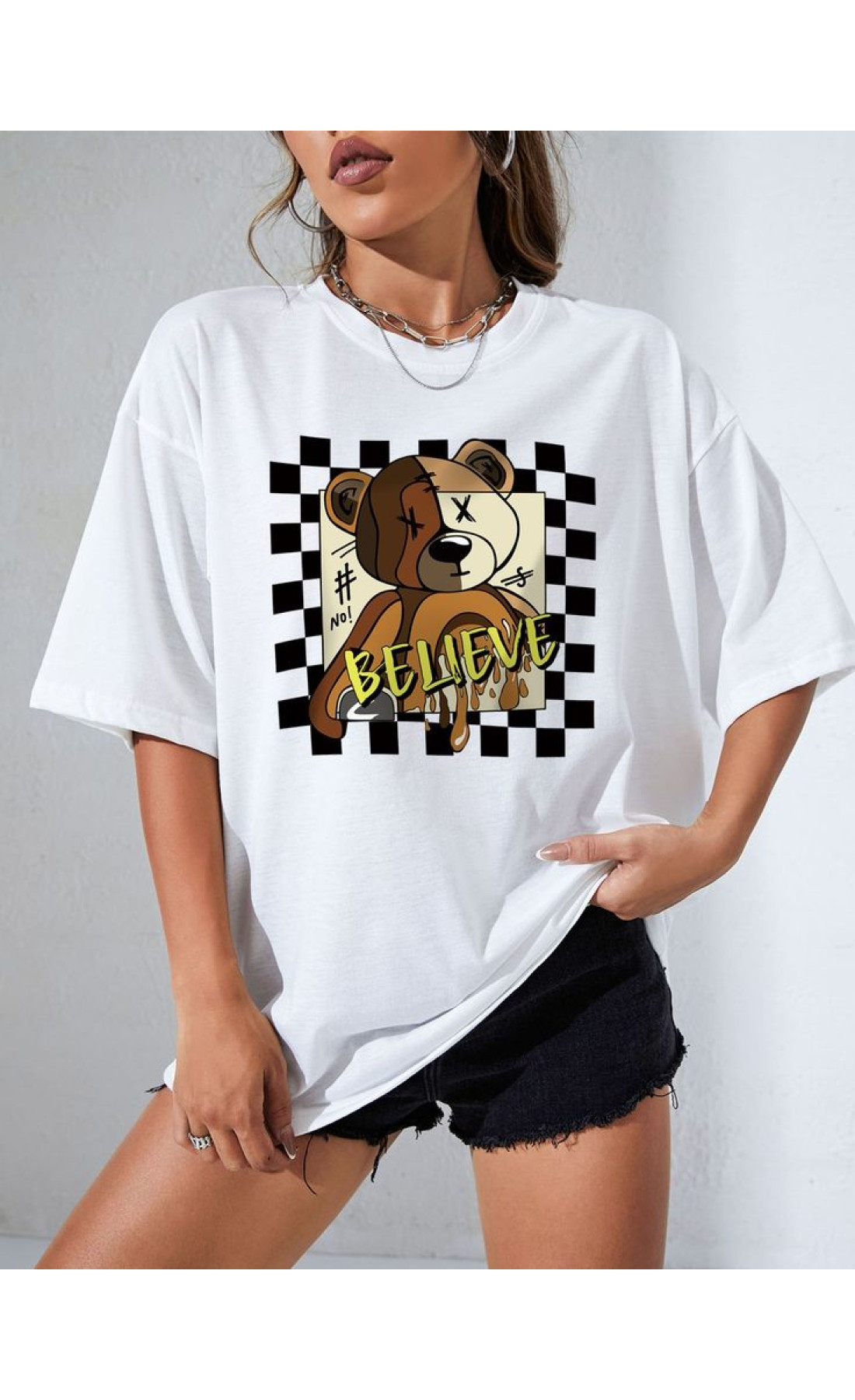 Біла жіноча футболка з принтом дтф