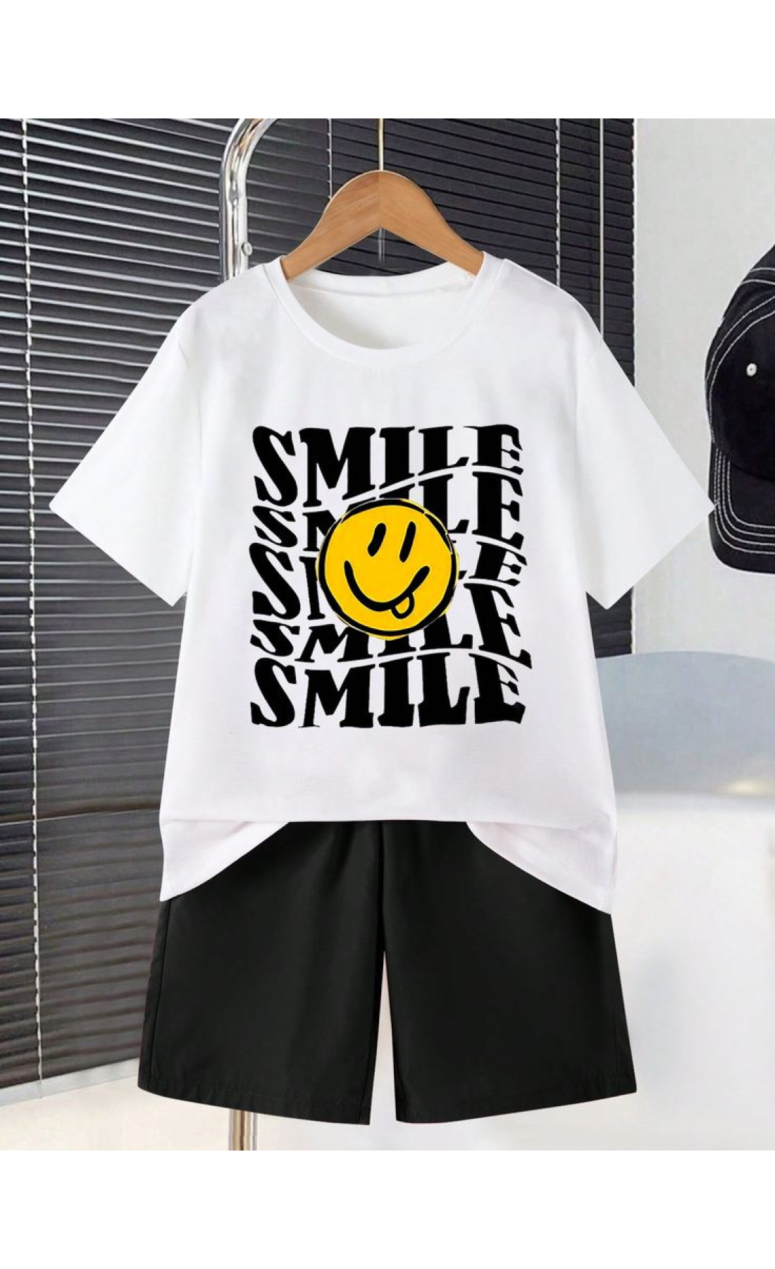 Чорно-білий дитячий комплект футболка та шорти дтф (оверсайз)