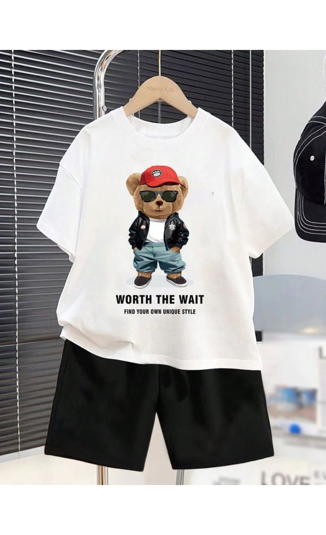 Чорно-білий дитячий комплект футболка та шорти дтф (оверсайз)