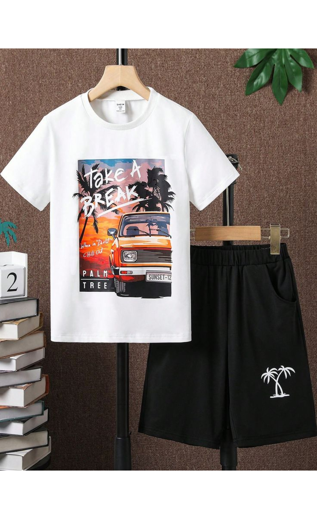 Чорно-білий дитячий комплект футболка та шорти дтф (оверсайз)