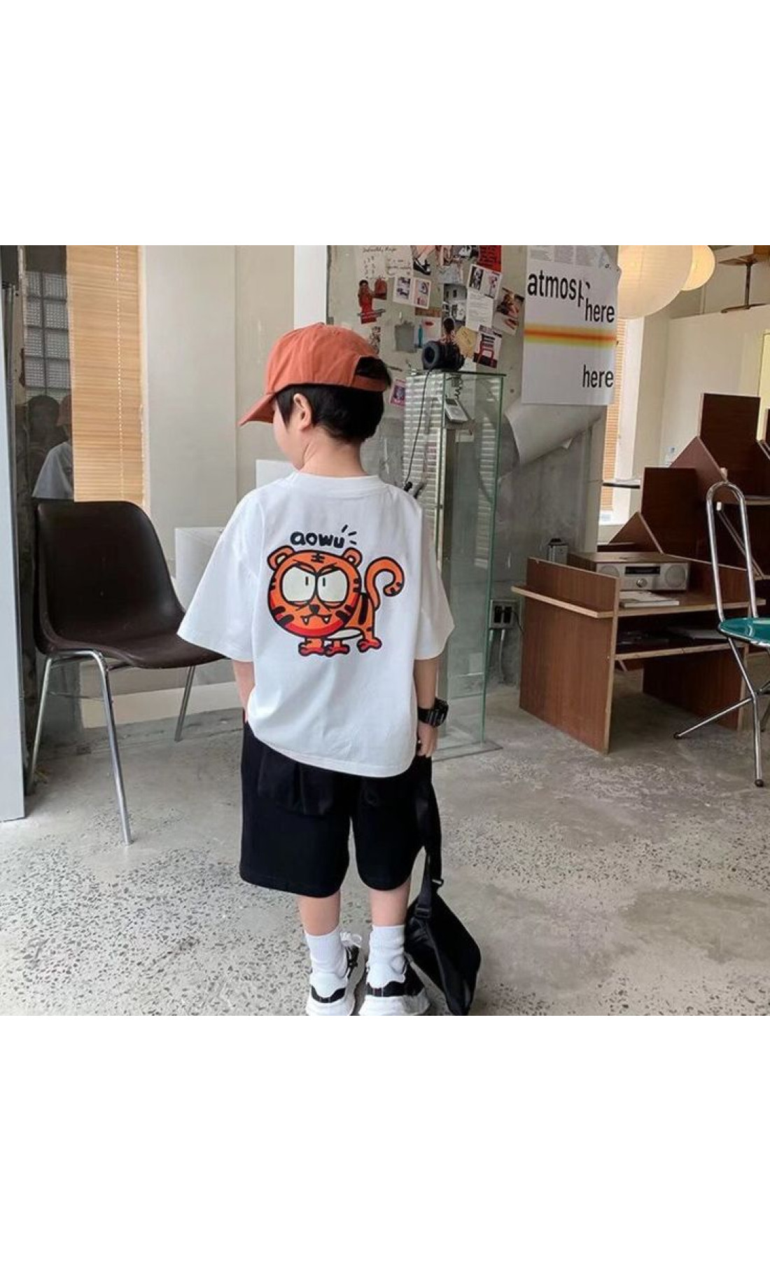 Чорно-білий дитячий комплект футболка та шорти дтф (оверсайз)