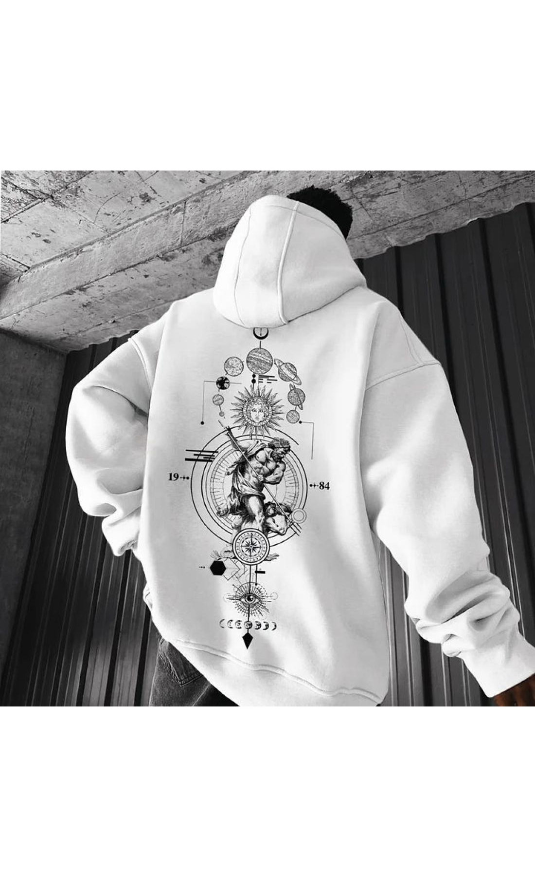 Біле чоловіче  оверсайз худі з трендовим дизайном