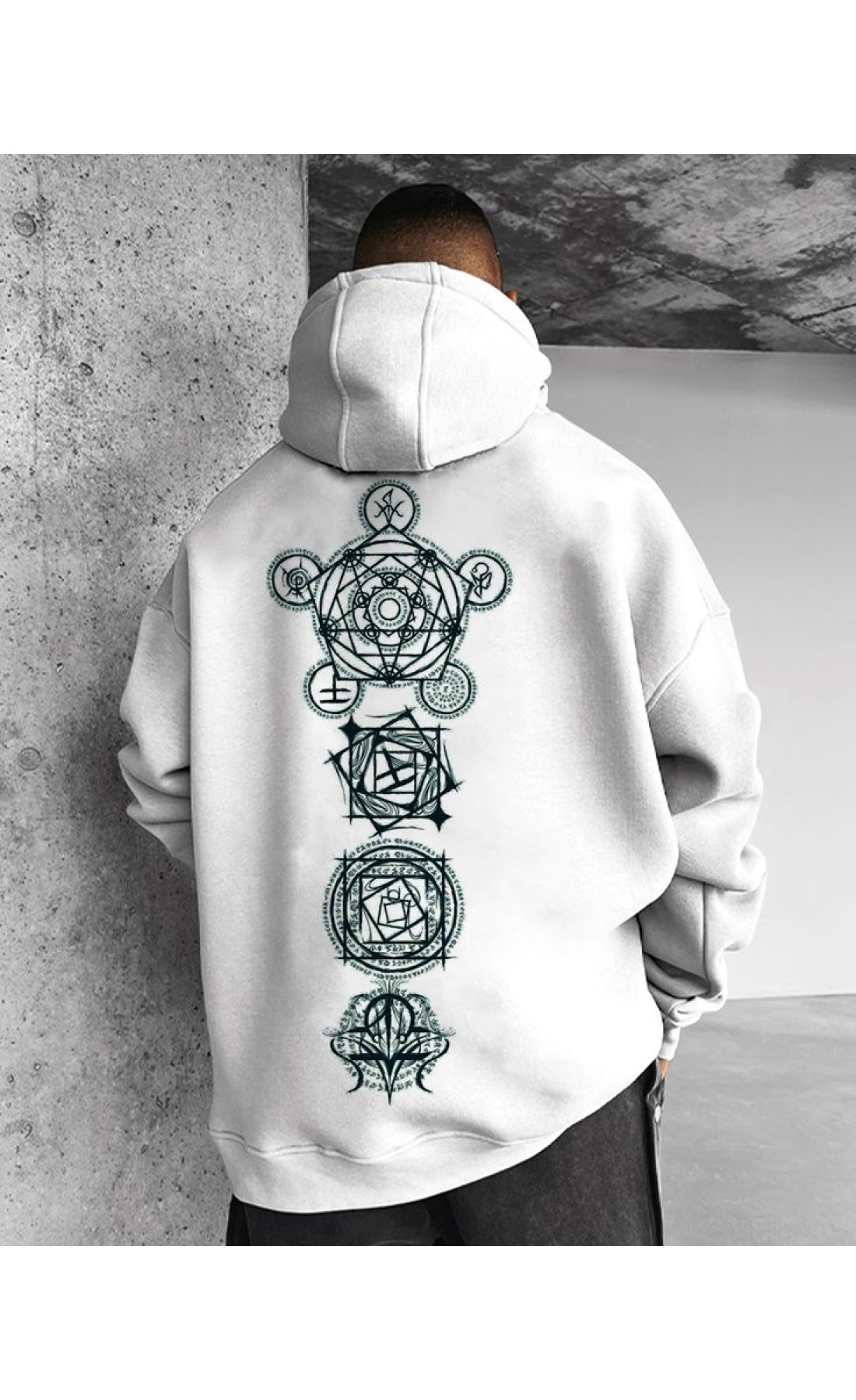 Біле чоловіче зручне оверсайз худі зі стильним принтом