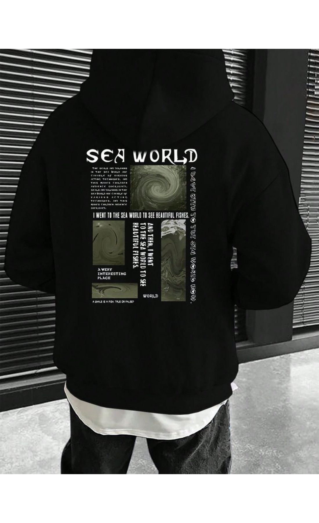 Чоловіче чорне  оверсайз худі з трендовим принтом
