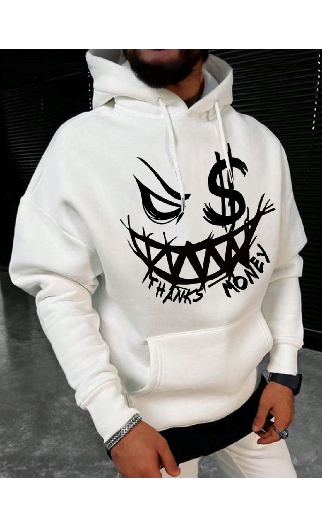 Біле чоловіче  оверсайз худі з трендовим дизайном