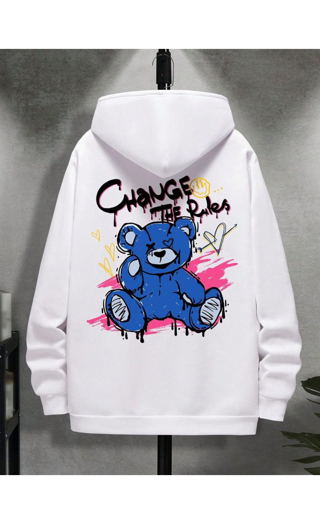 Біле чоловіче  оверсайз худі з трендовим дизайном