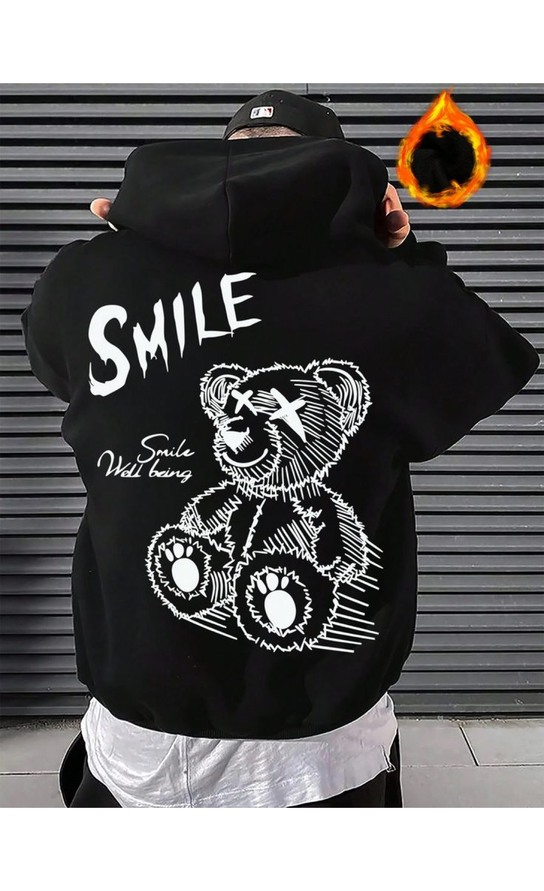 Чоловіче чорне  оверсайз худі з трендовим принтом