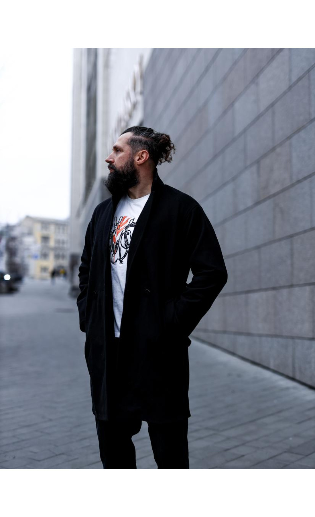 Пальто чоловіче сірого кольору довге осінь зима весна